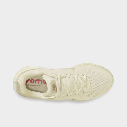 Nike Vomero 18 pour Femme Blanc Sommet / Argent Métallisé - Voile