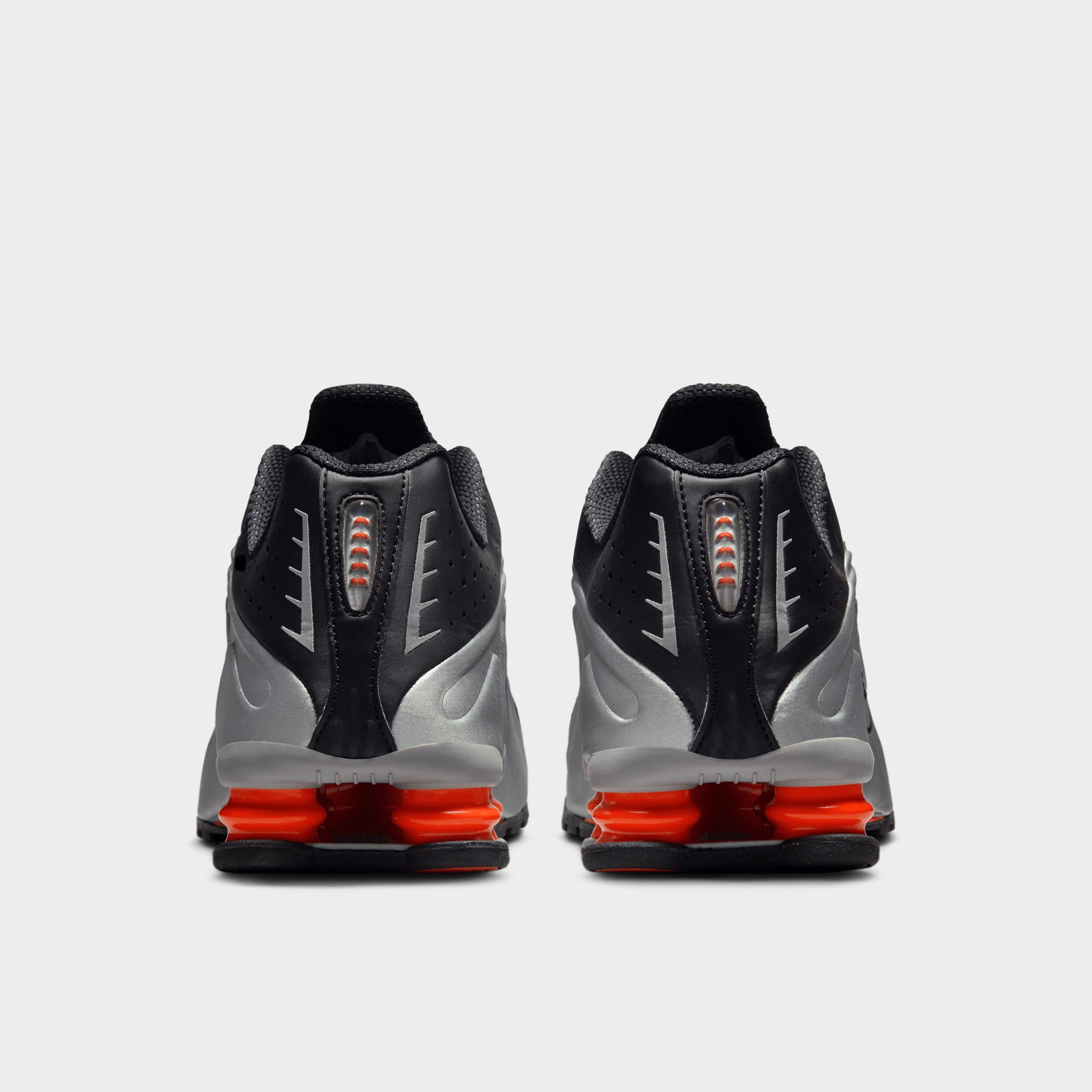 靴 Nike Shox R4 26cm Nike Shox R4 Women's Shoes. Nike CA