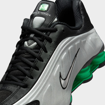 Nike Shox R4 Metallic Silver / Metallic Silver - Black