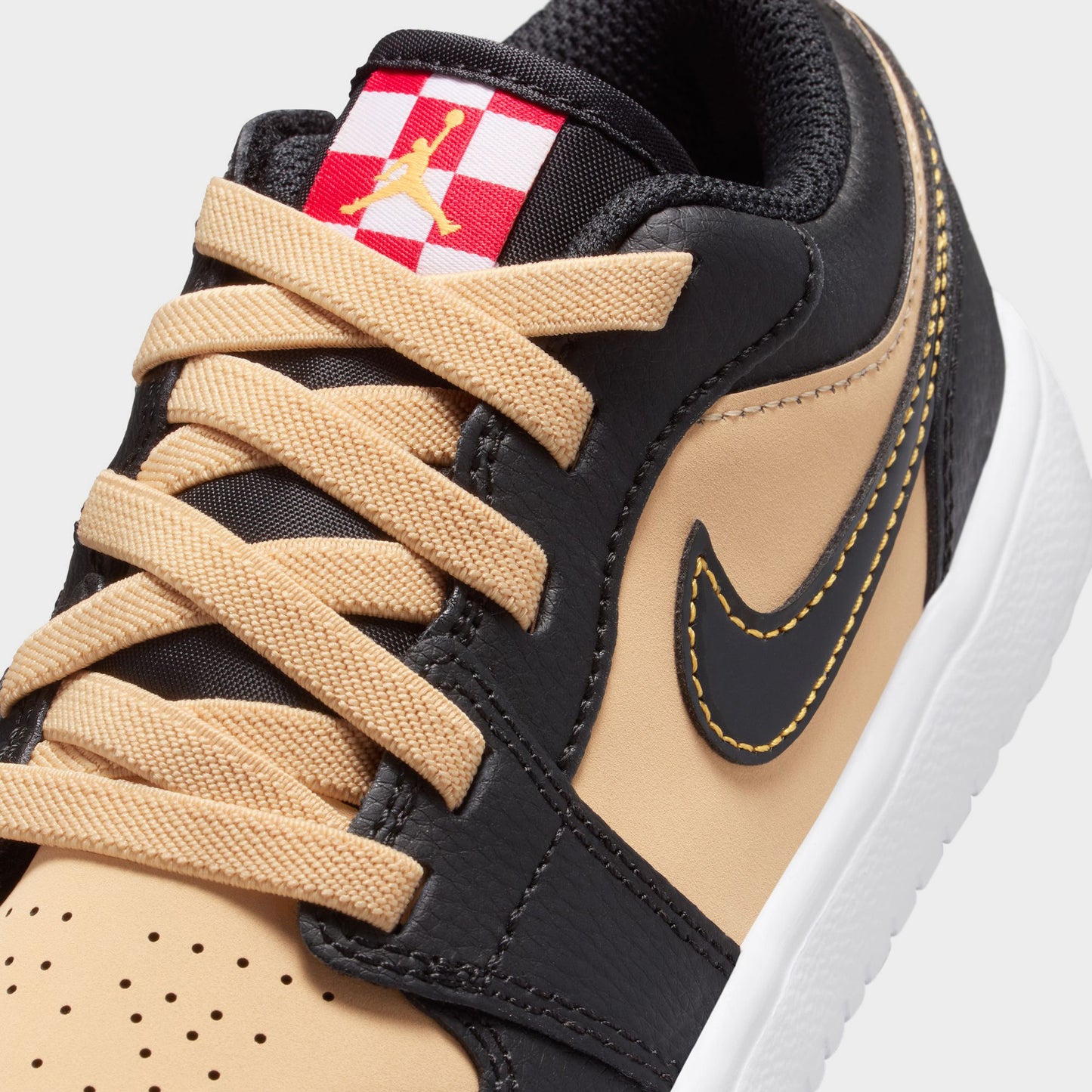 Jordan 1 Low SE PS Sésame / Rouge feu - Noir