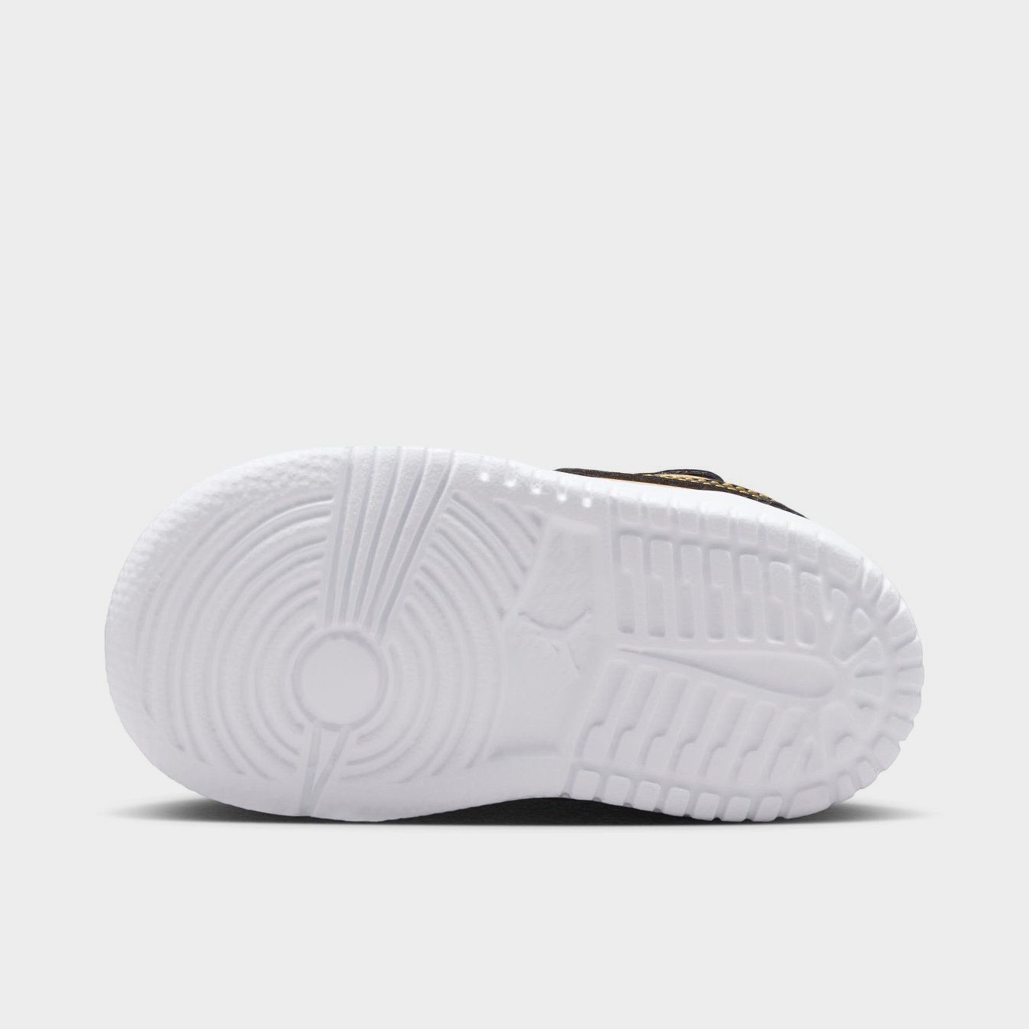 jordan retro 1 sesame