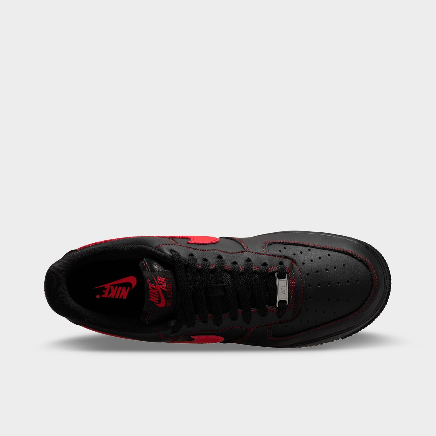 Nike Air Force Noir / Rouge
