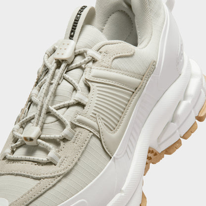 Nike Women's Vomero Roam Sail / Light Stone - Gum