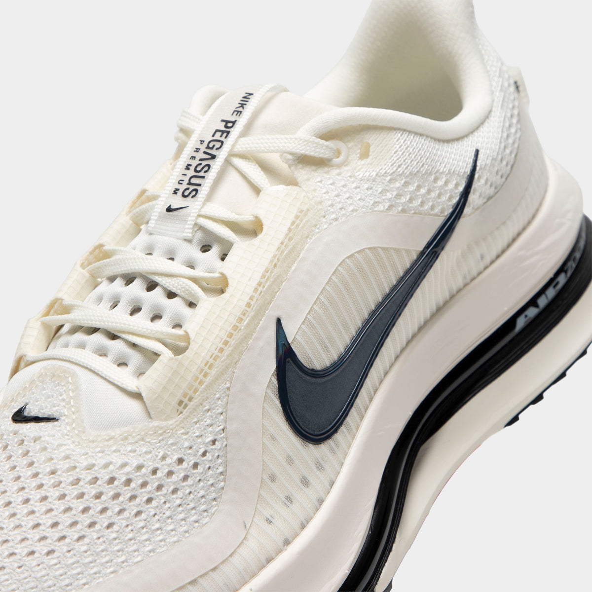 Nike Pegasus Premium pour hommes Voile / Noir-Lait de Coco