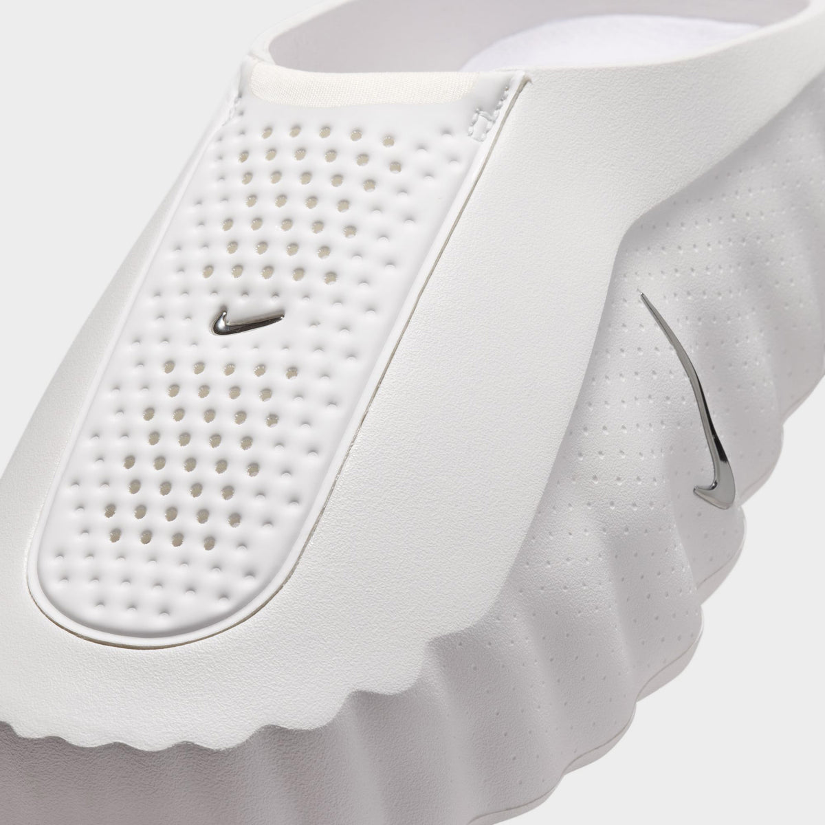 Nike Women's Mind 001 / Summit White