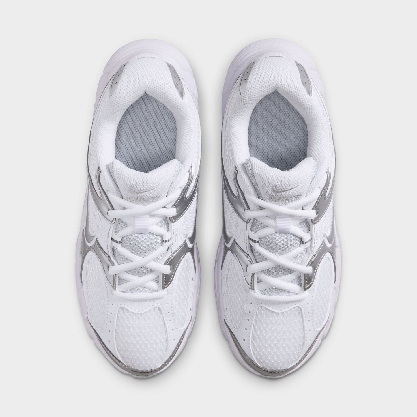 Nike V5 RNR GS White / Metallic Silver - Pure Platinum