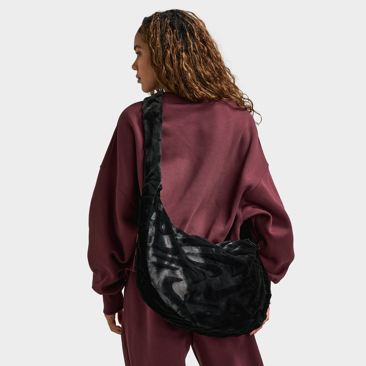 Nike Sportswear Sac souple FX Fourrure noire/Noir