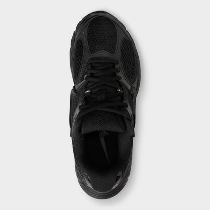 Nike Women's V5 RNR. Top view of black and anthracite sneaker showing black laces, padded collar and tonal upper.