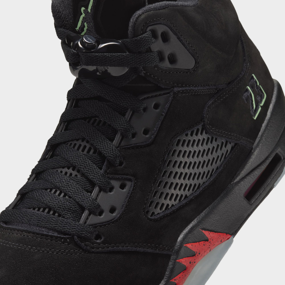 Jordan 5 Retro "Halloween" Black / Black - Picante Red