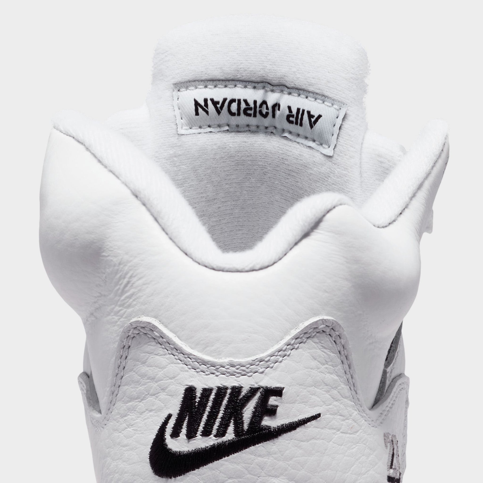Jordan 5 Retro GS White / Black - Metallic Silver – JD Sports