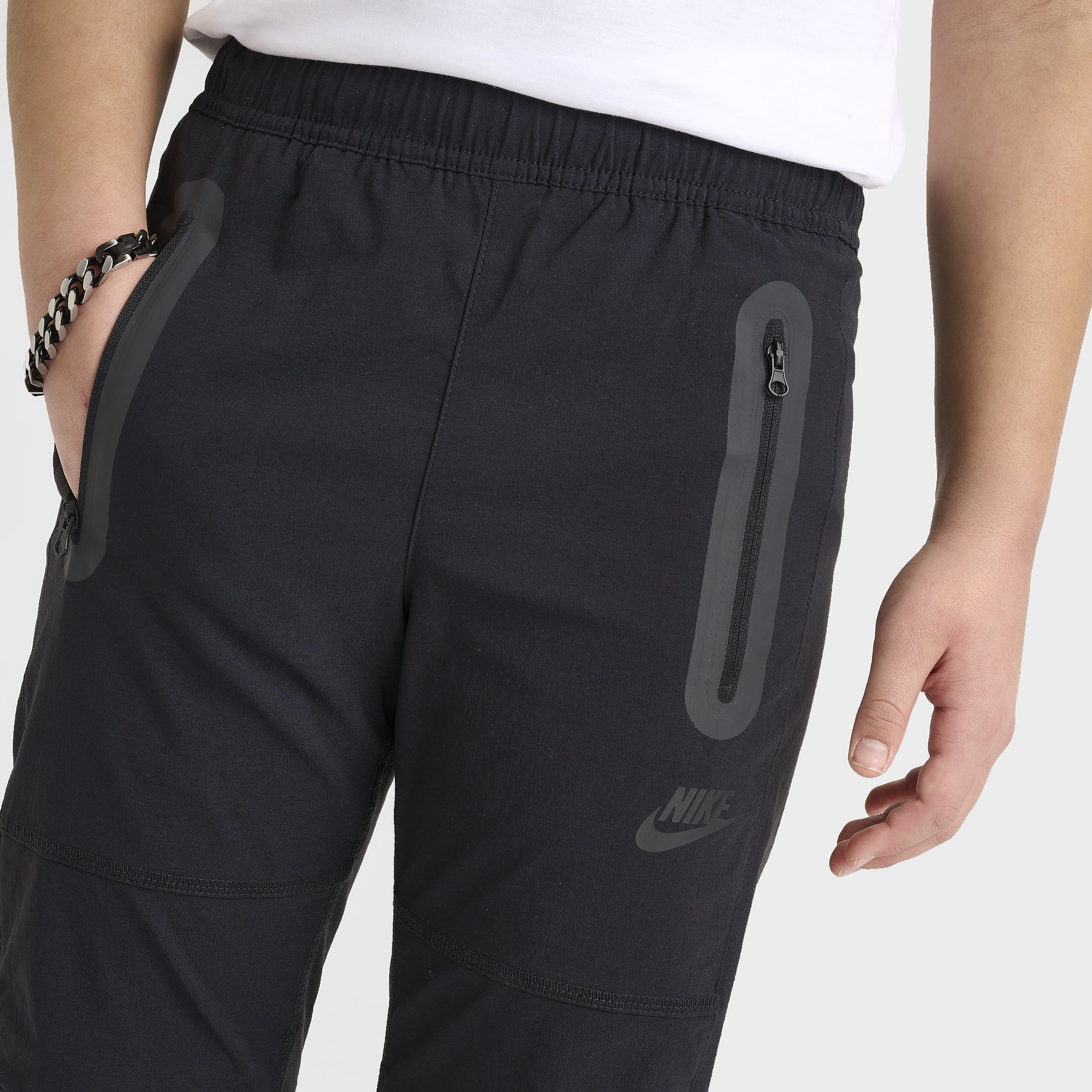 nike black woven joggers