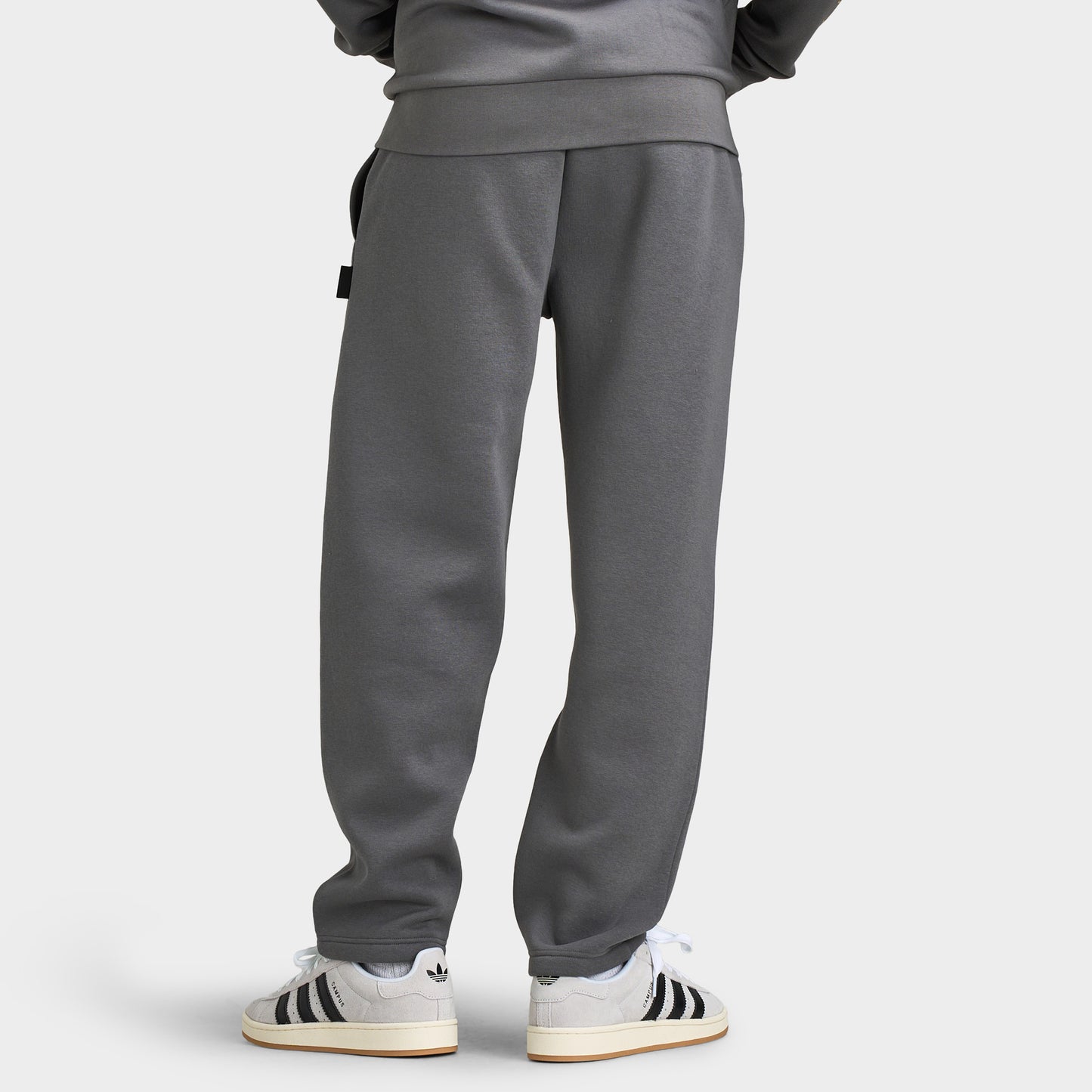 Hoodrich Stamp Tour V2 - Oversized Open Hem Jogger / Grey