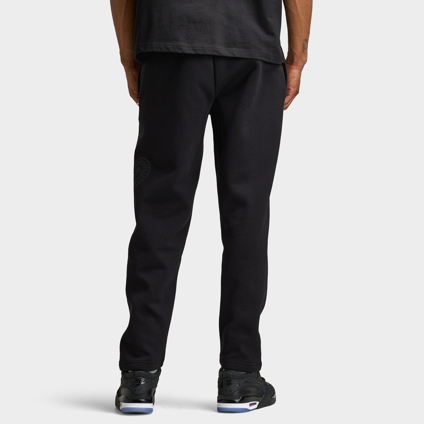 Hoodrich Inkline Oversized Open Hem Jogger / Black