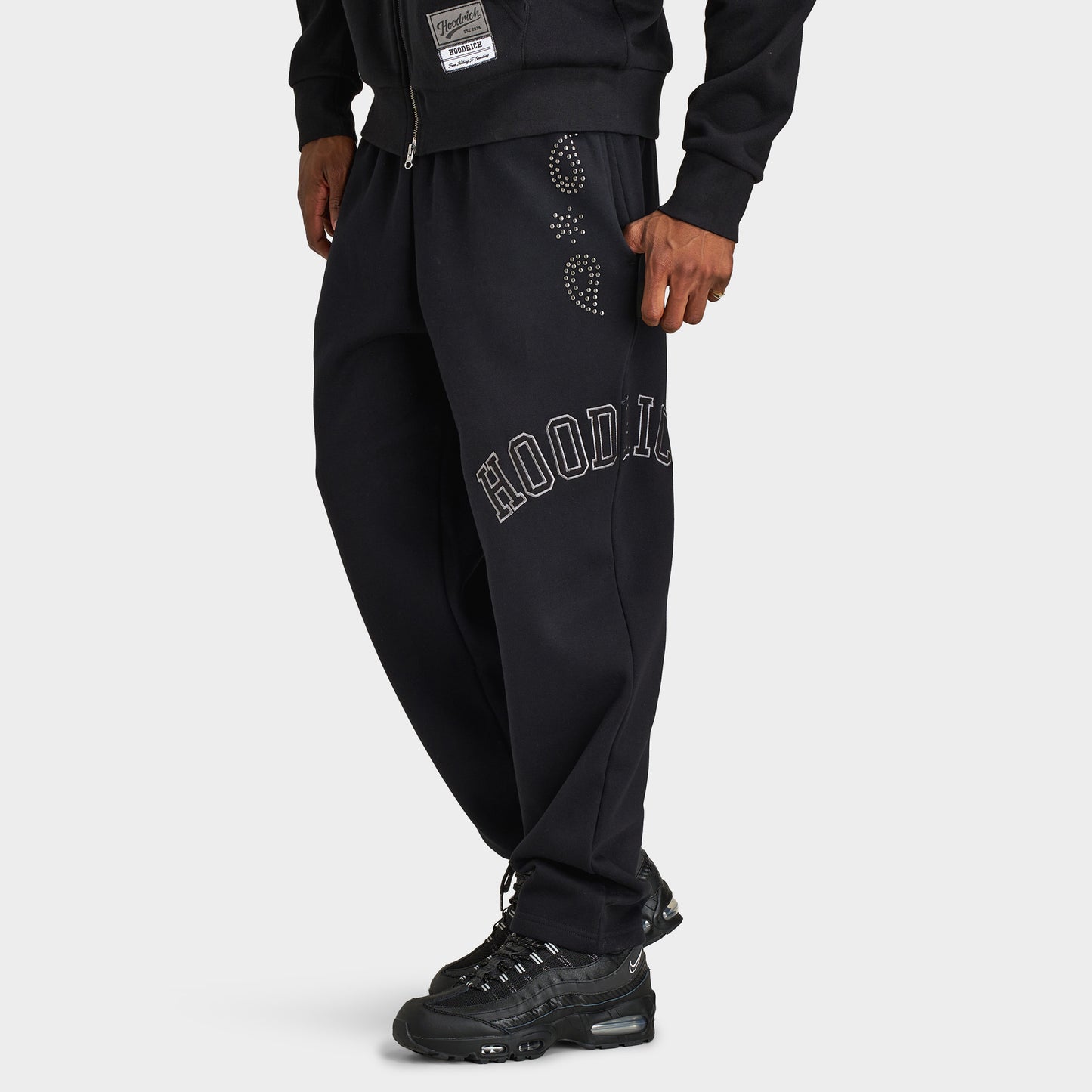 Hoodrich Eterno Paisley Oversized Open Hem Jogger / Black