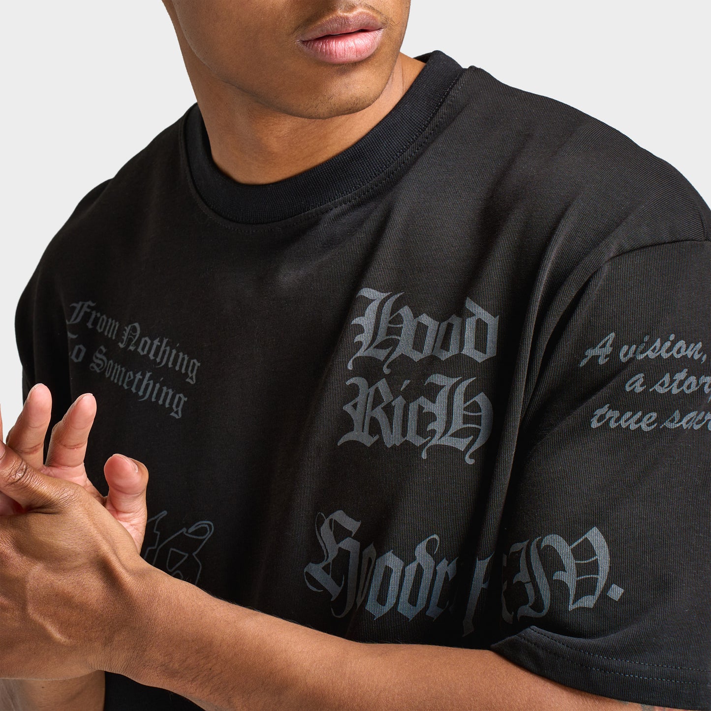 Hoodrich Chroma All over Print Oversized Graphic T-shirt / Black
