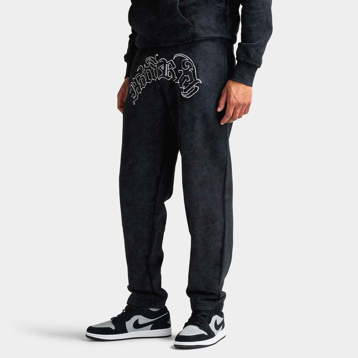 Hoodrich Nocturn Oversized Open Hem Joggers / Black