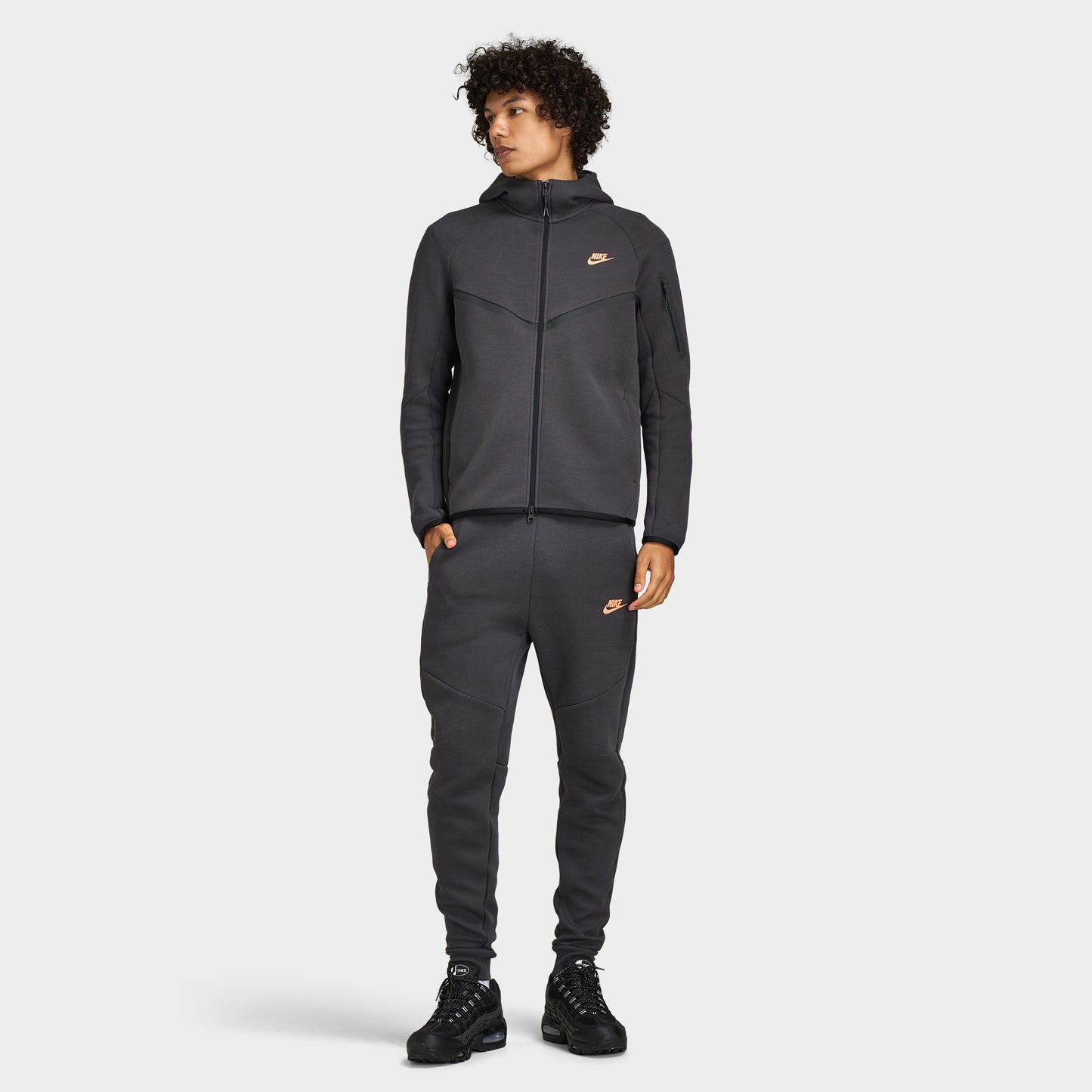 Nike Pantalon de jogging en Tech Fleece / Anthracite