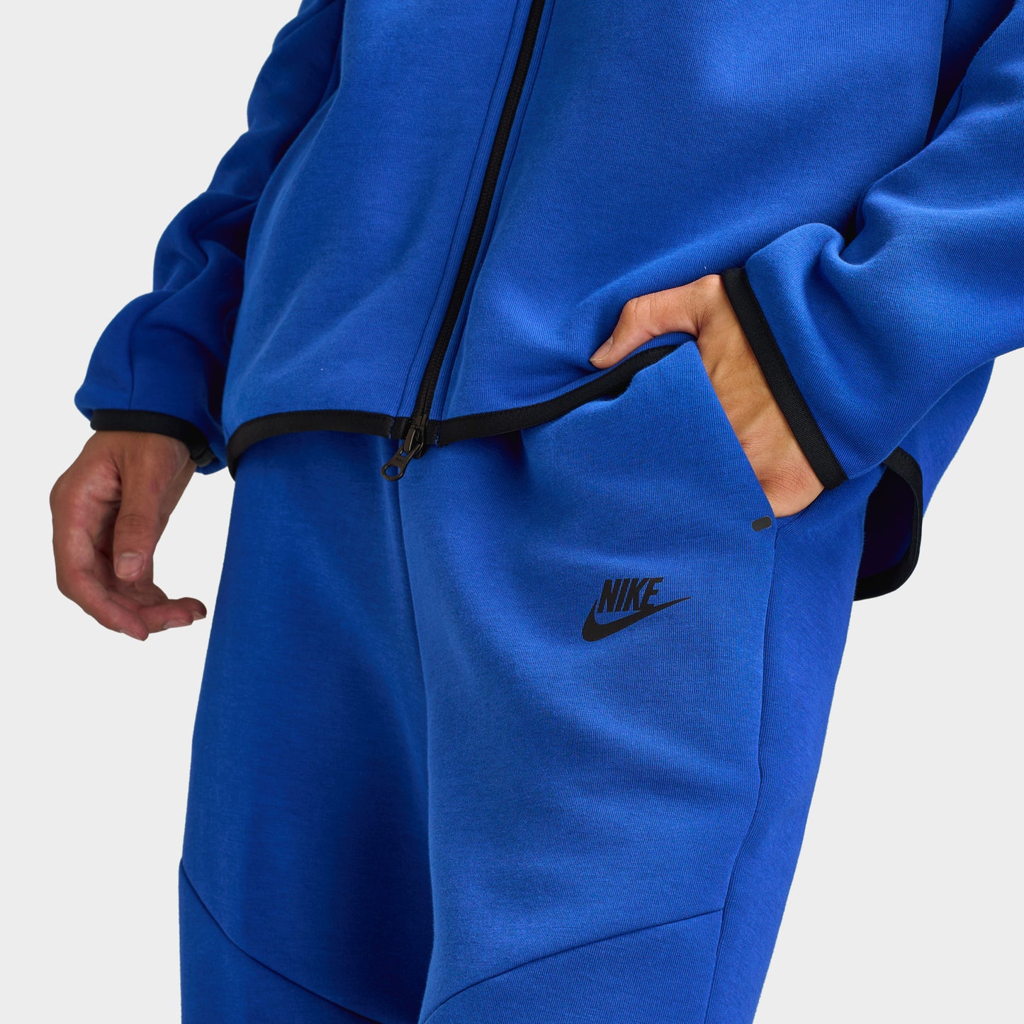 Nike Tech Fleece Joggers / Old Royal
