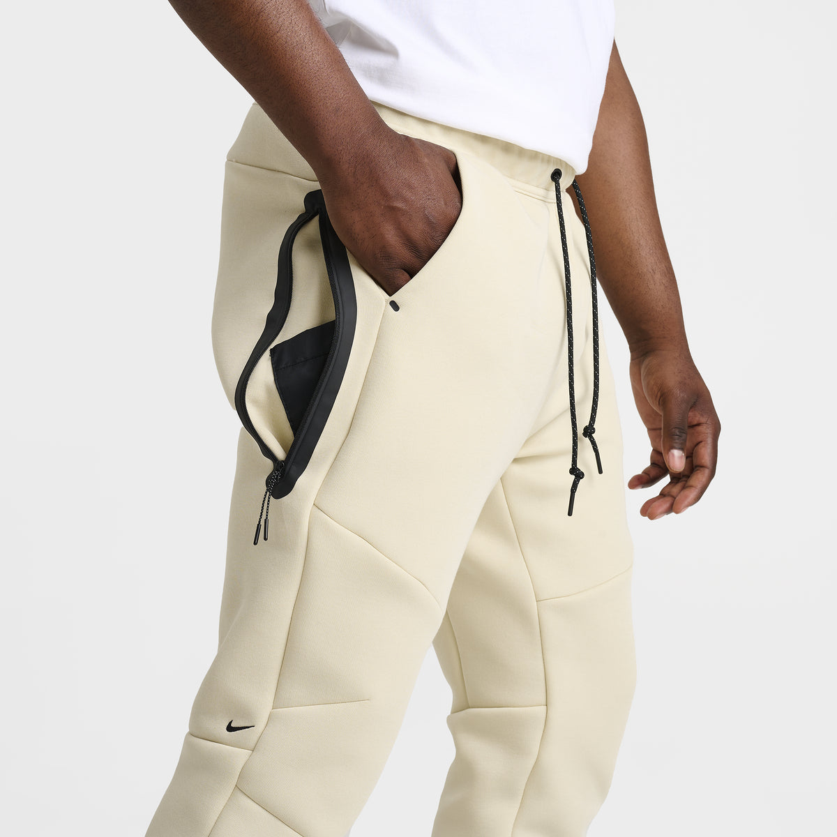 Nike Tech Fleece Joggers Light Khaki Black – JD Sports