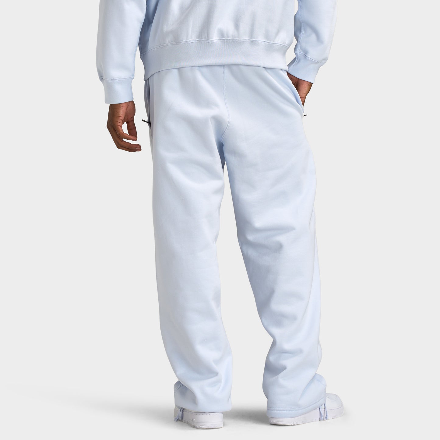 Nike Solo Swoosh Pantalon à ourlet ouvert / Gris football