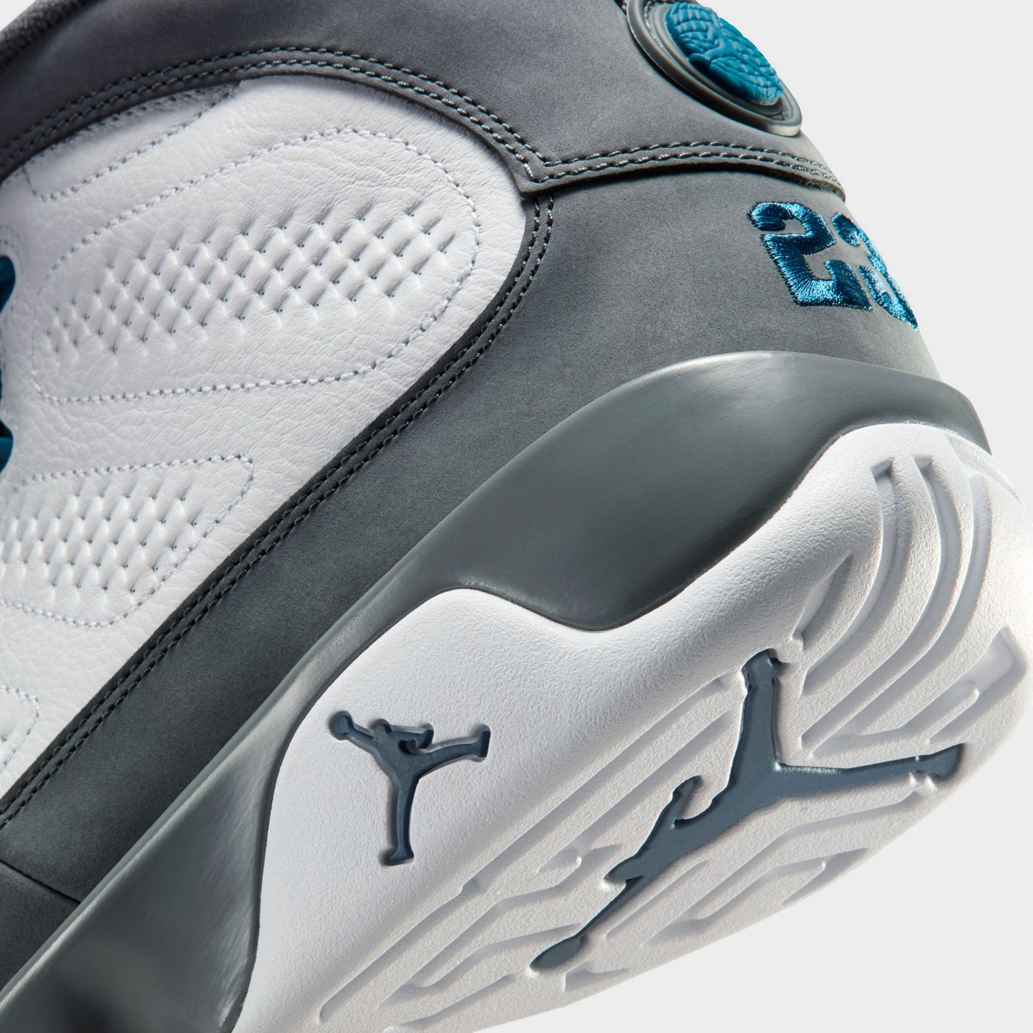 Jordan 9 Retro White / French Blue - Flint Grey