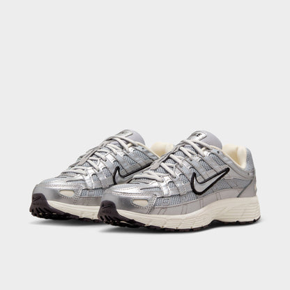Nike P-6000 GS Argent Métallique / Noir