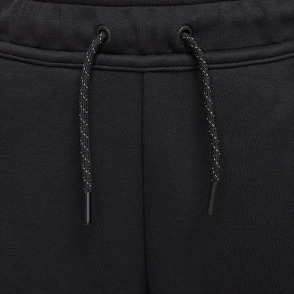 Nike Sportswear Junior Boys' Tech Fleece Jogger / Black