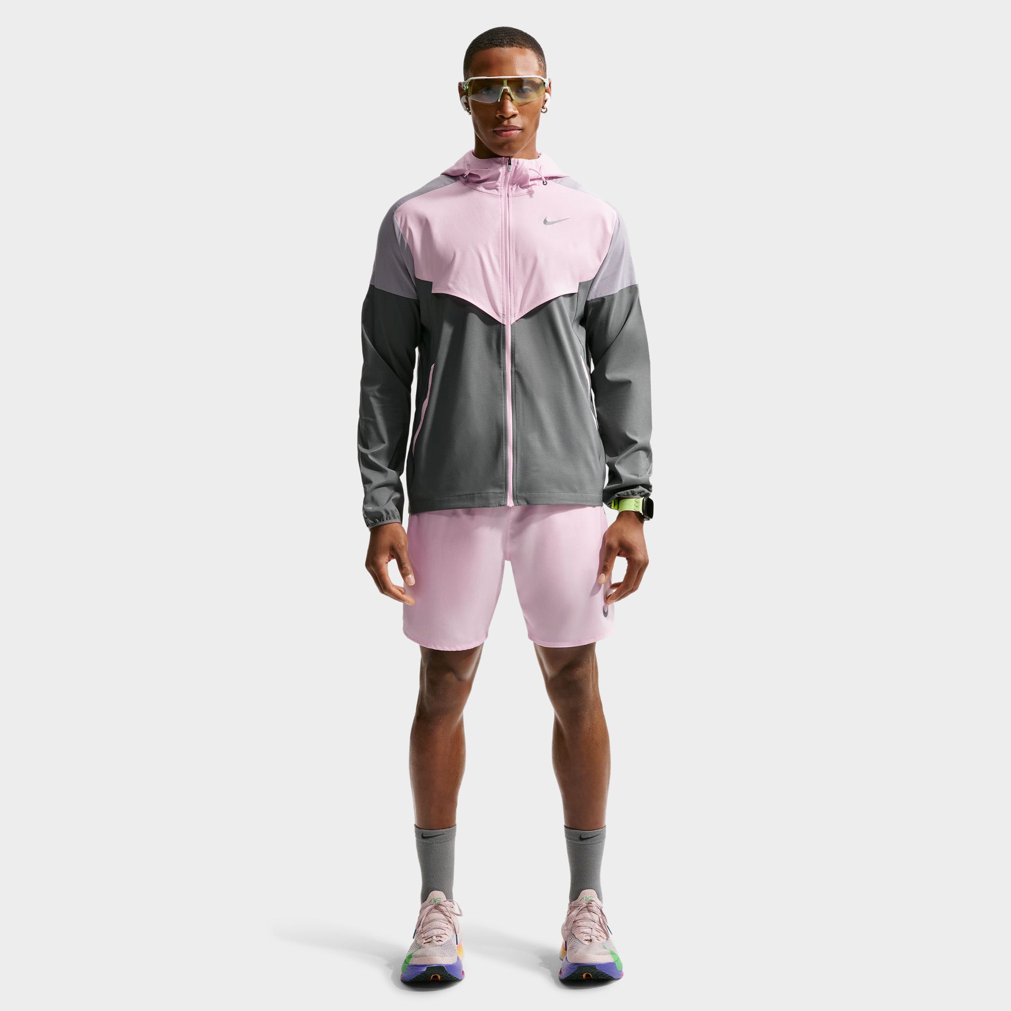 s-wear グレー×ピンク away Nike Impossibly Light Windrunner Anthracite / Pink Foam - Smoke