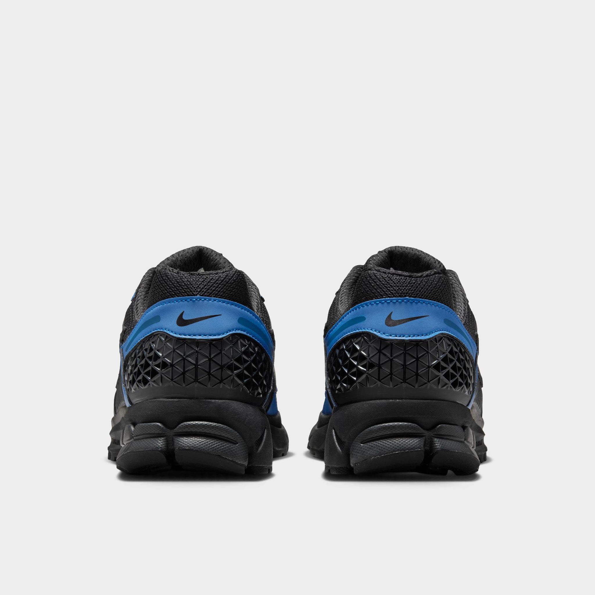 Nike Zoom Vomero 5 SE Black / Silver – JD Sports