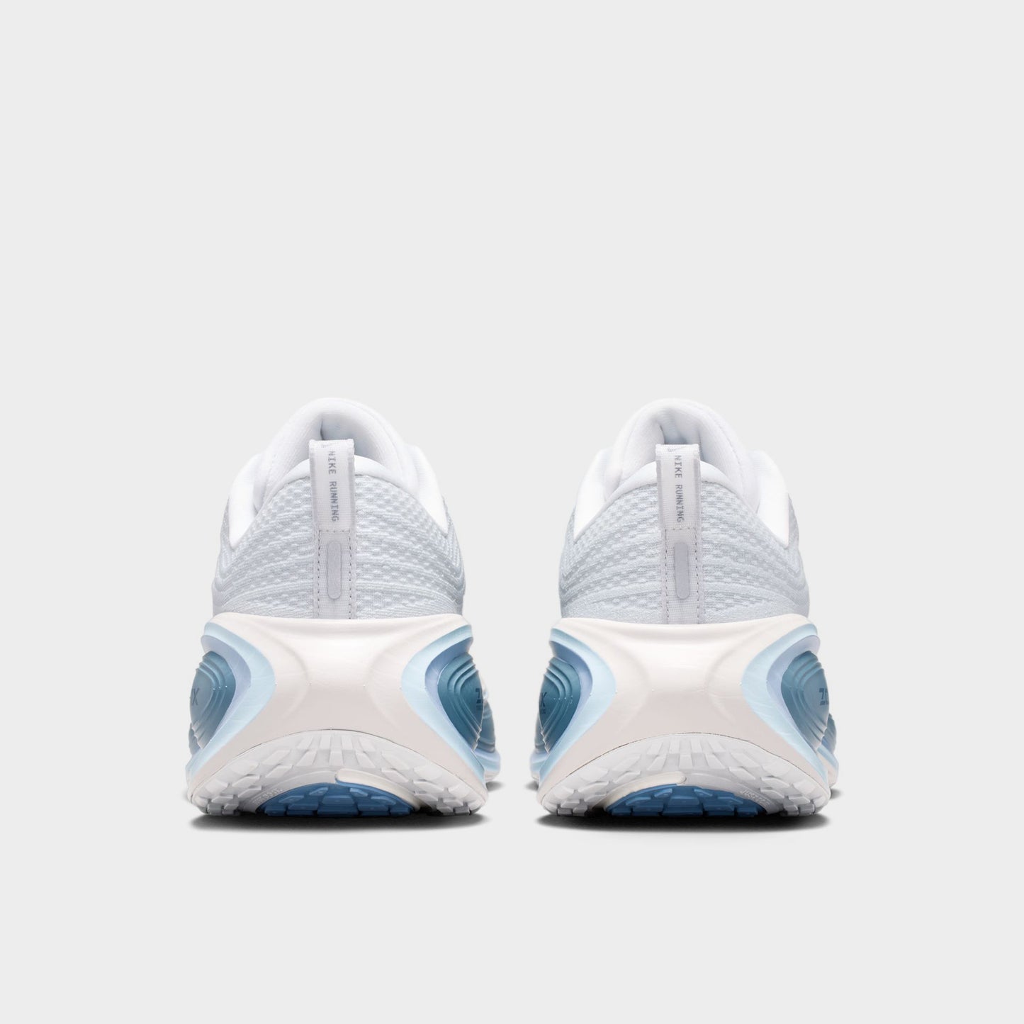 Nike Vomero Plus Off White / Obsidian - Grey Fog