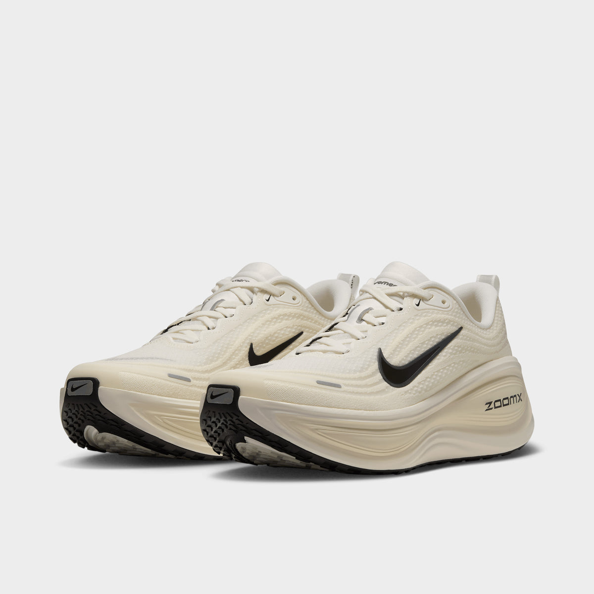 Nike Vomero Plus Voile / Noir-Lait de Coco