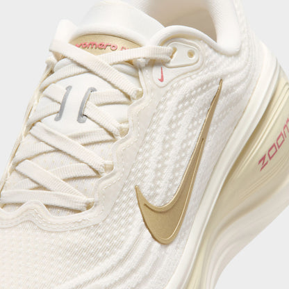 Nike Femme Vomero Plus Voile / Grain Or Métallique - Kaki Clair
