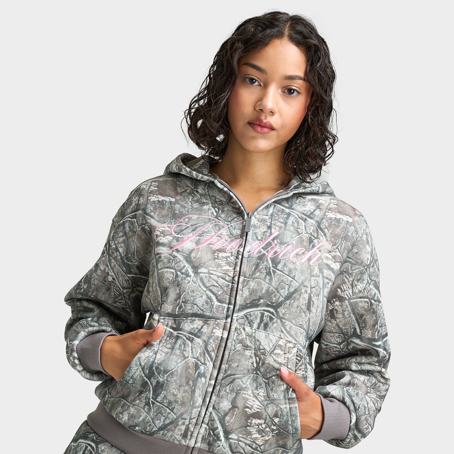Hoodrich Women's Mid Length Zip Through Hoodie / Woodland Camo