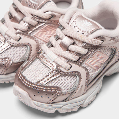 New Balance 530 pour bébés Rose coquillage / Rose vif