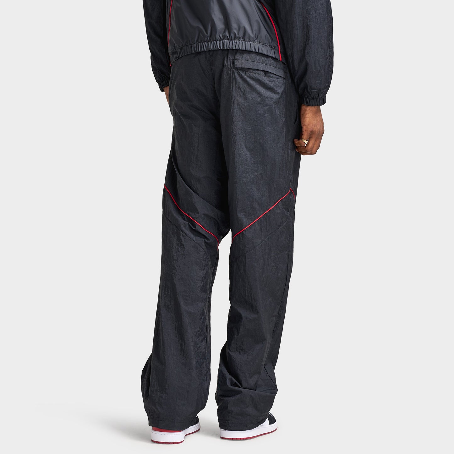 Jordan Brooklyn Men's Draft Trousers Black / Gym Red