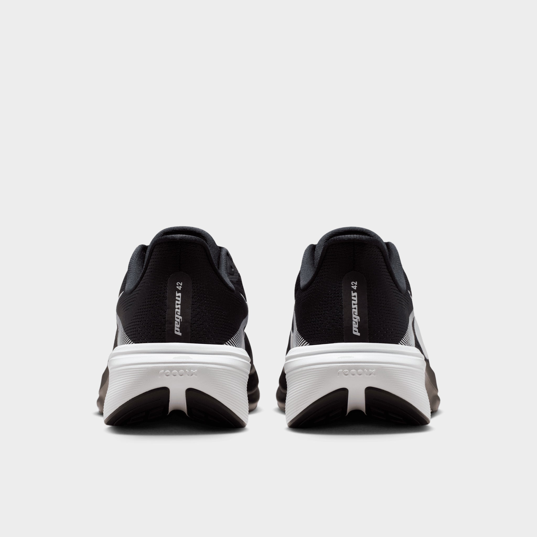 Nike Pegasus 42 Black / White - Photon Dust – JD Sports