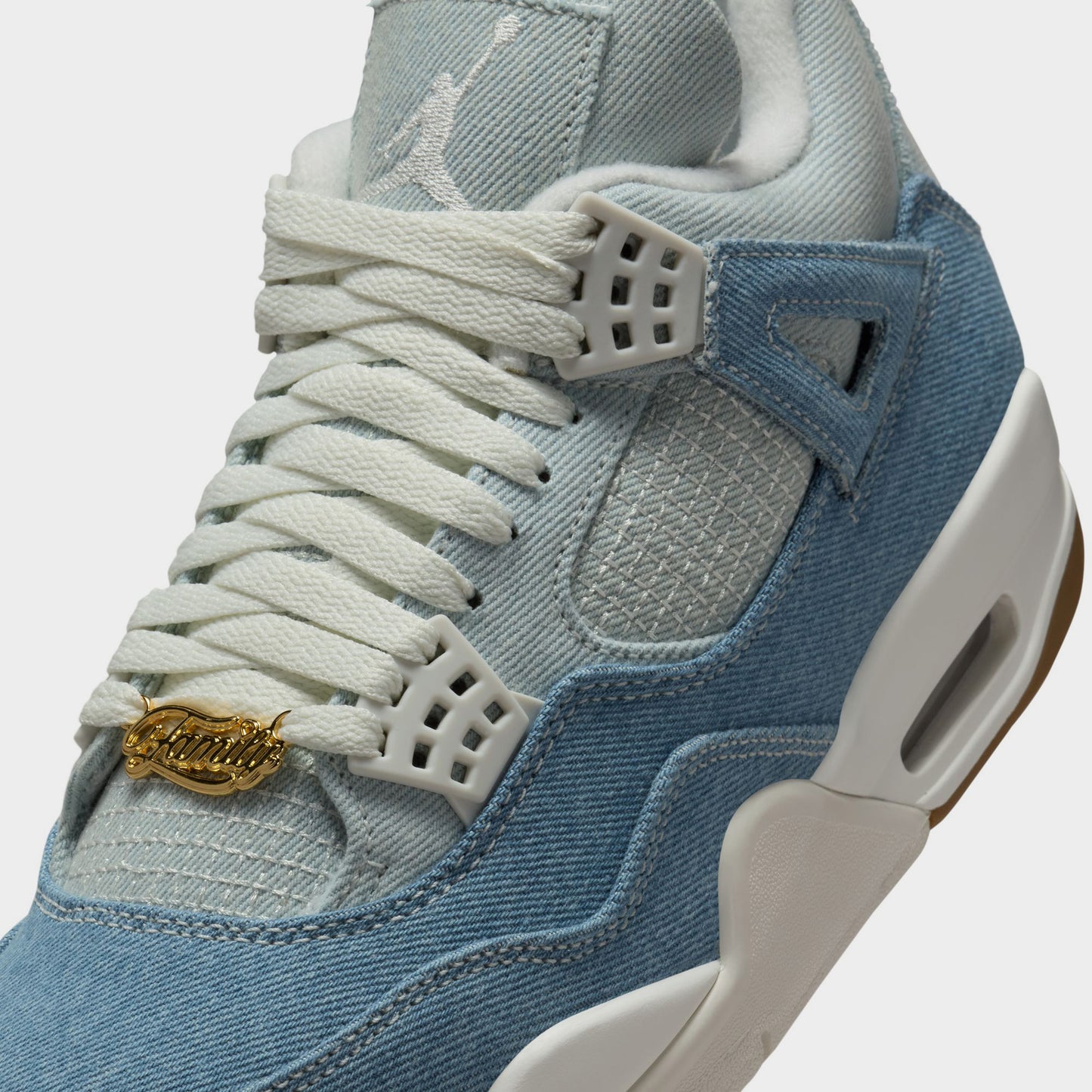 Jordan Women's 4 Retro Sail / Gum Light Brown - Worn Denim