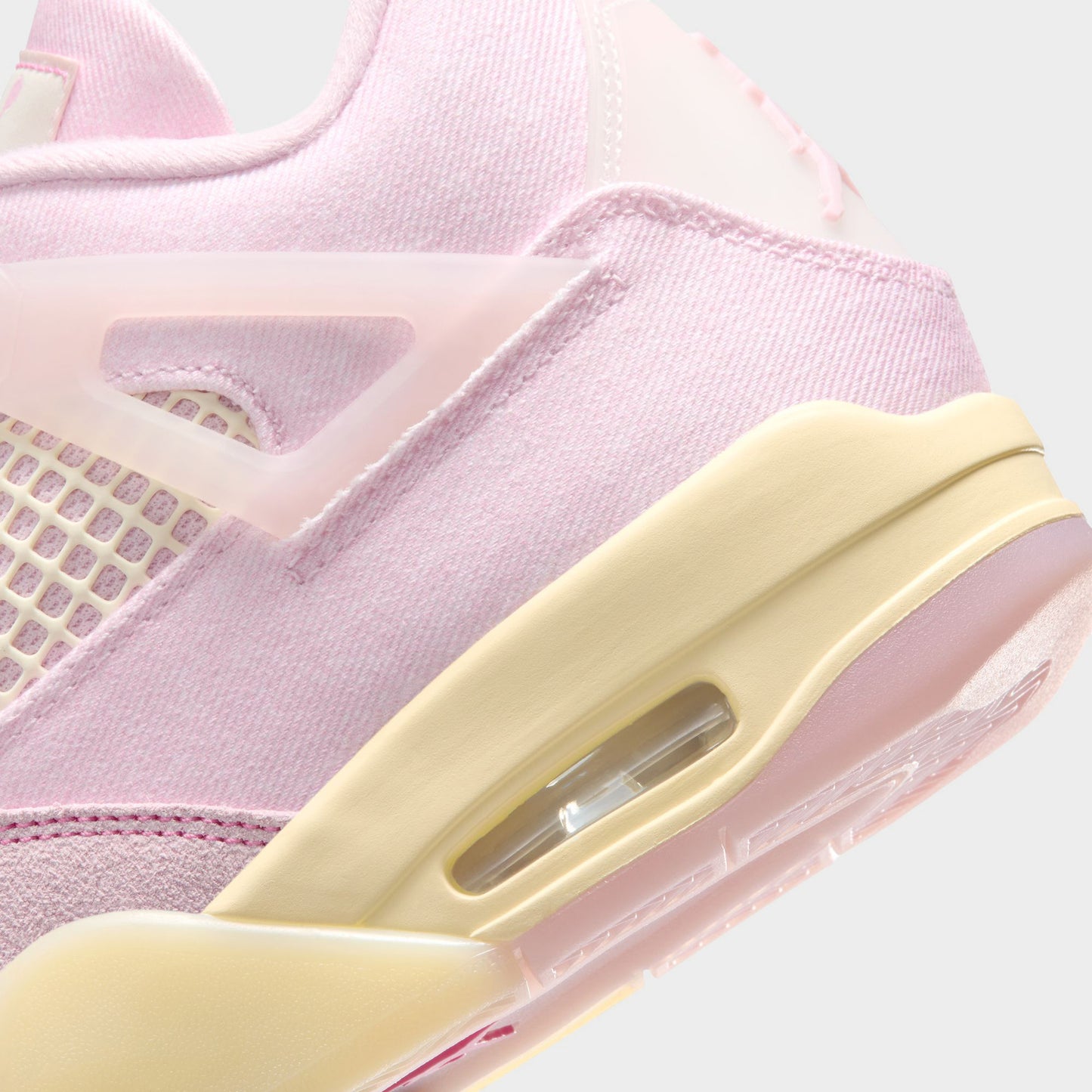 Jordan Women's 4 Retro Pearl Pink / Iced Carmine - Coconut