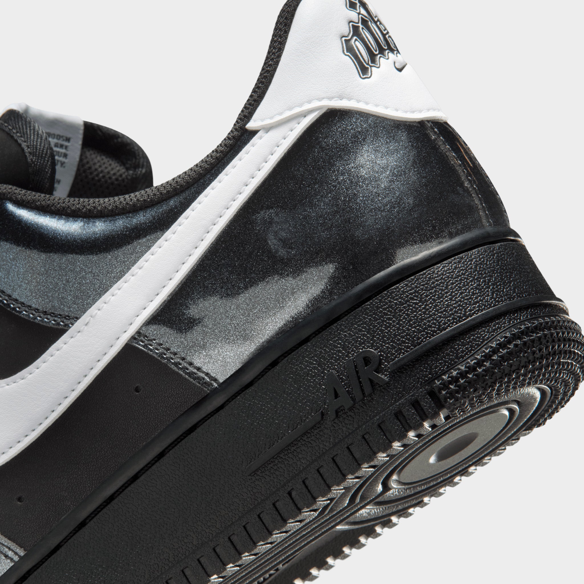 Nike Air Force 1 '07 LV8 Black / White – JD Sports