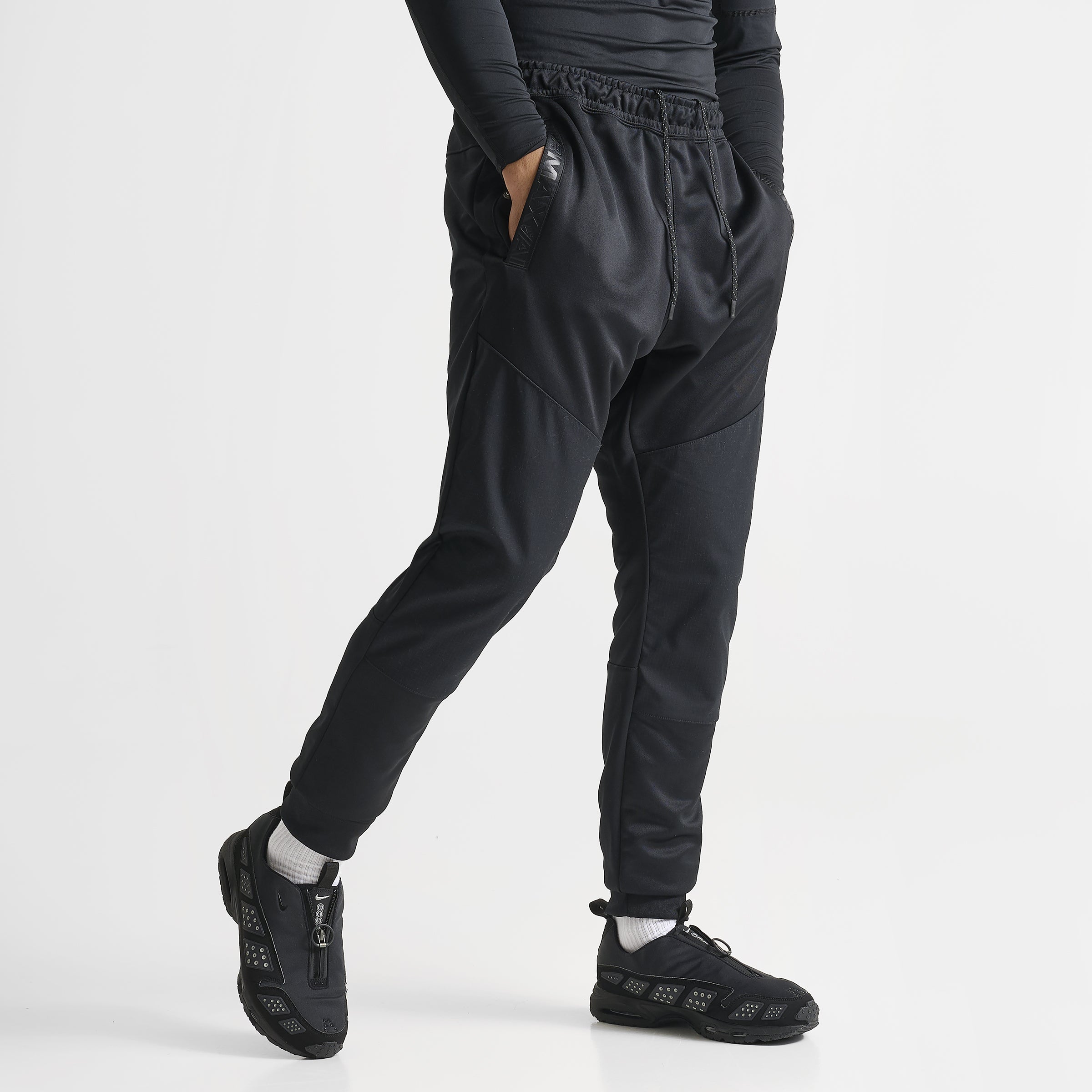 nike air max mens joggers