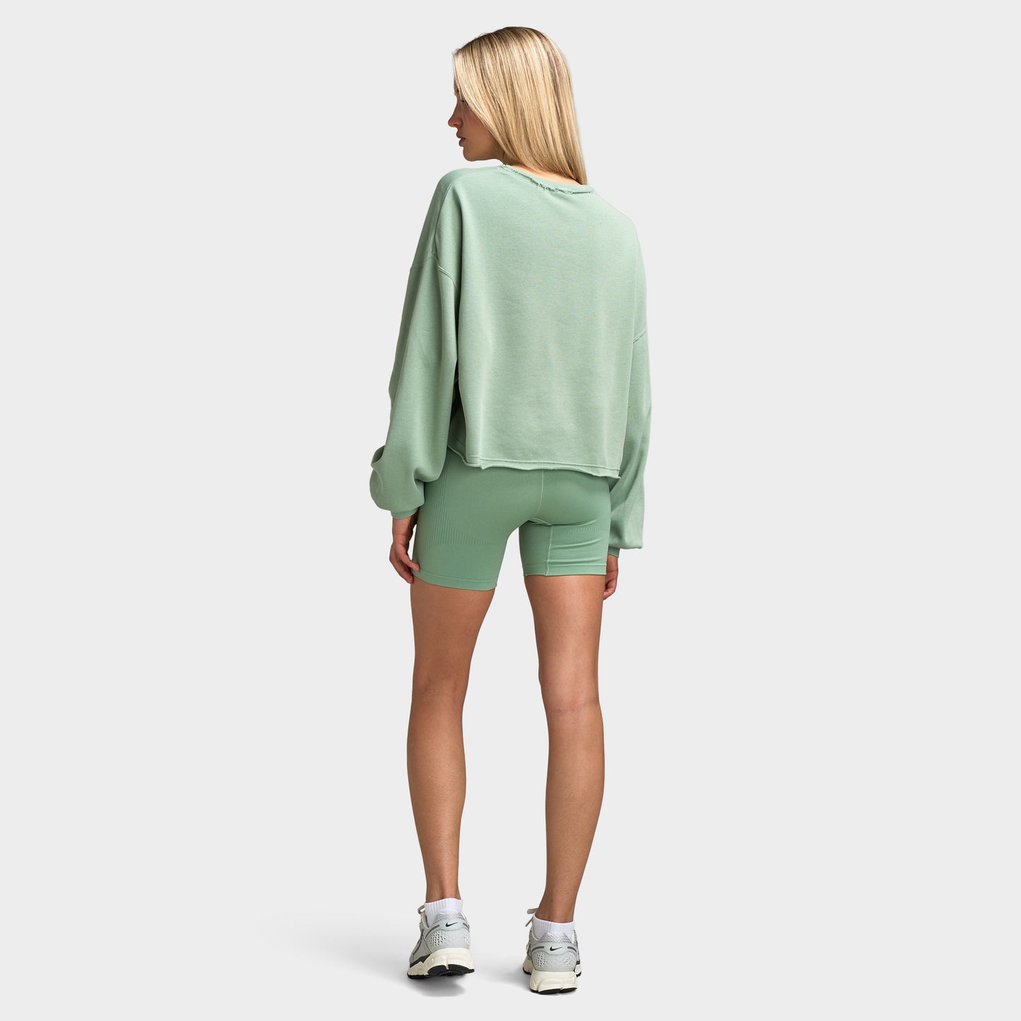 Nike Sportswear Women's Chill Crew / Steam / Sail