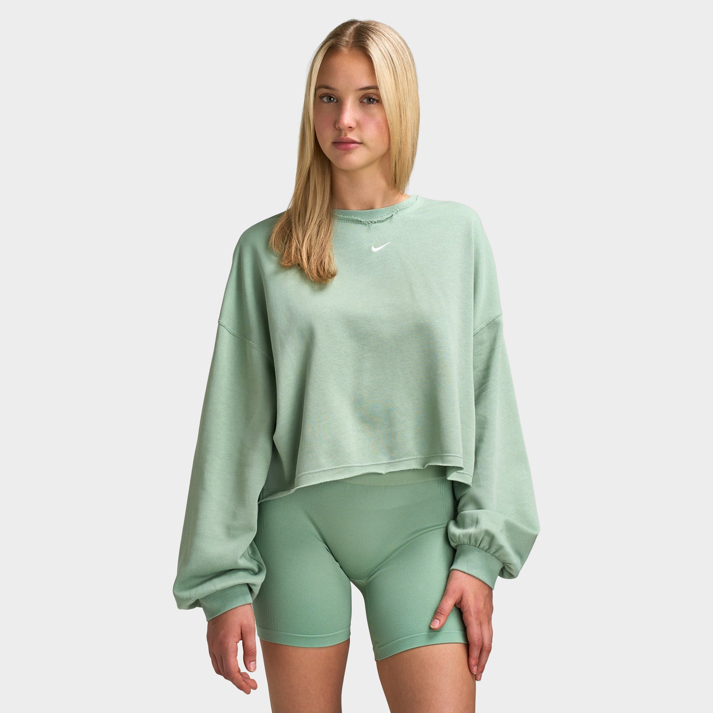 Nike Sportswear Women's Chill Crew / Steam / Sail