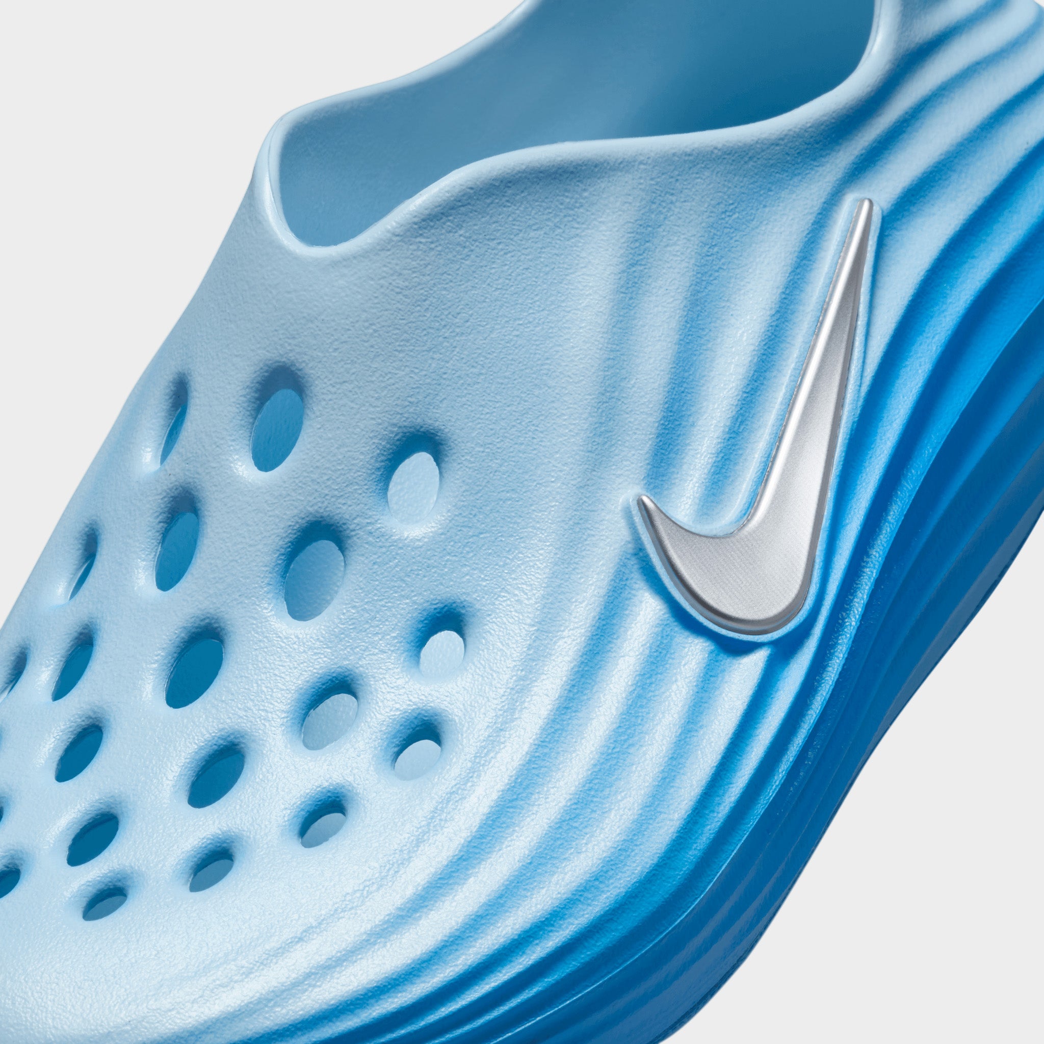 Nike ReactX Rejuven8 Glacier Blue / Metallic Silver – JD Sports