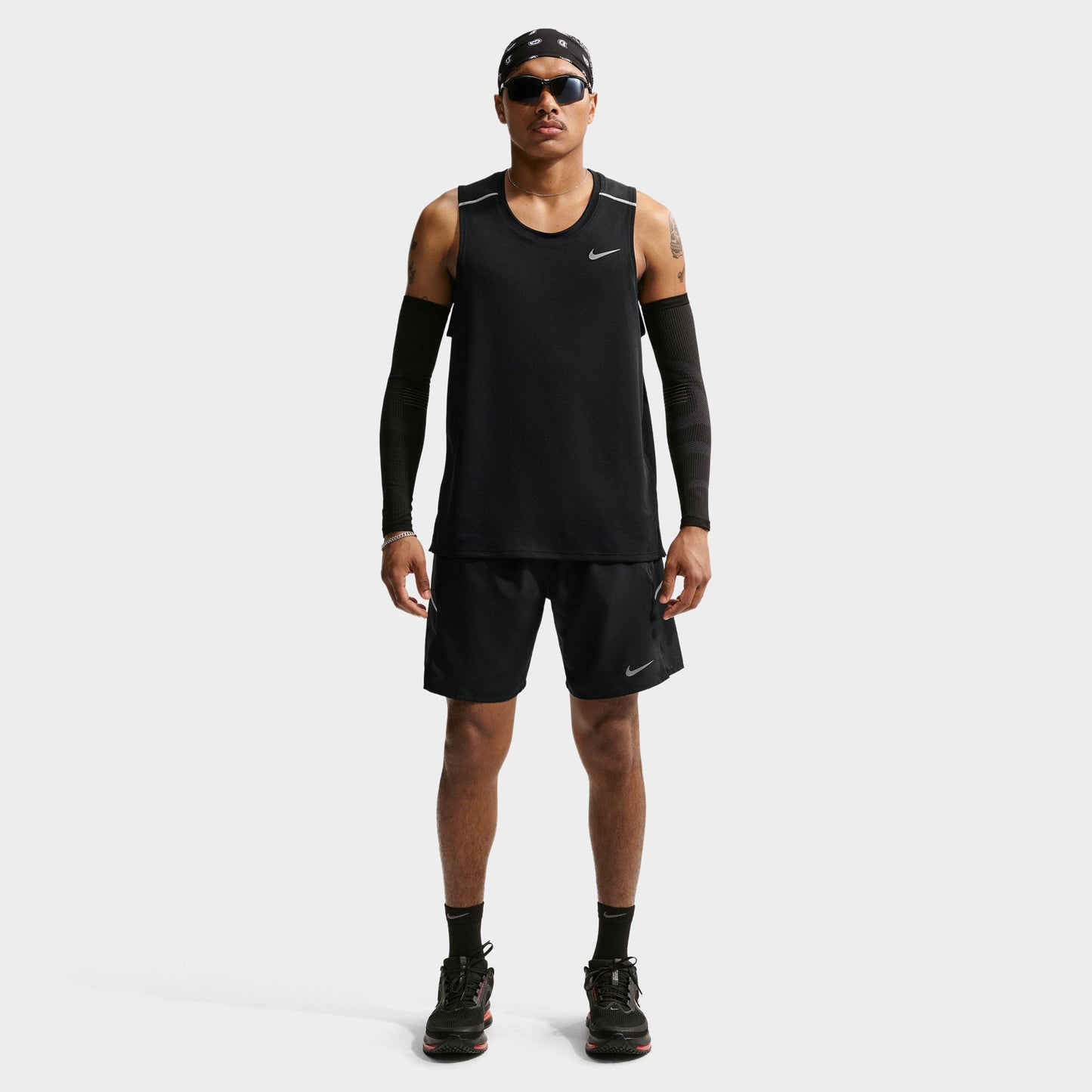Nike Miler Short Noir / Noir / Argent réfléchissant