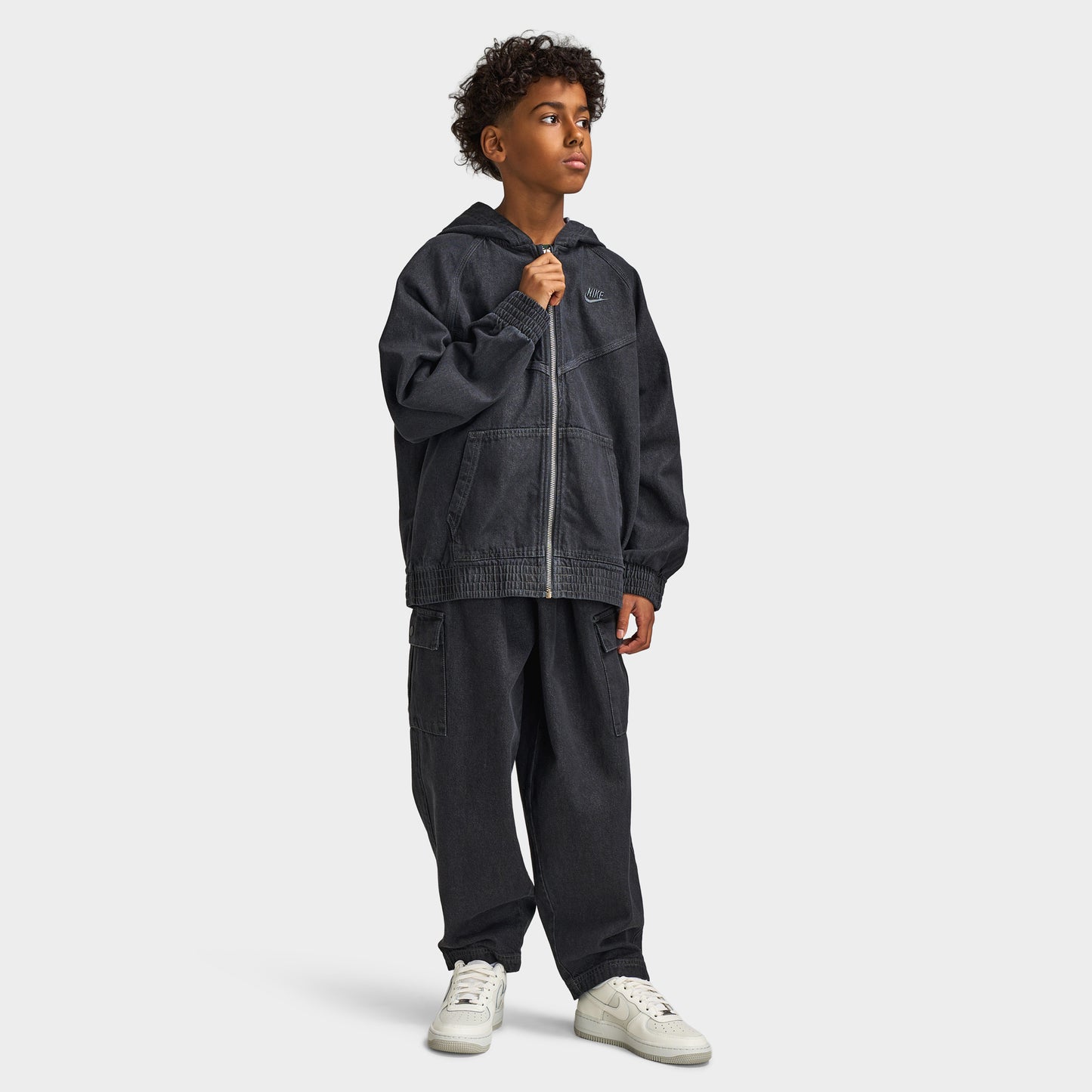 Nike Junior Veste à capuchon entièrement zippée en jean Garçon Noir / Anthracite