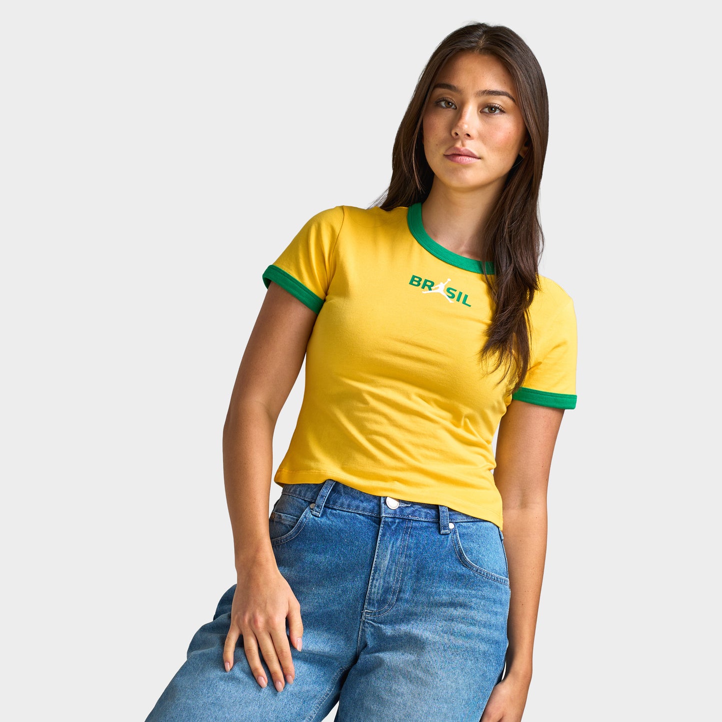 Jordan Femmes Retro Girlfriend Crew P6 Varsity Maize / 
Vert porte-bonheur