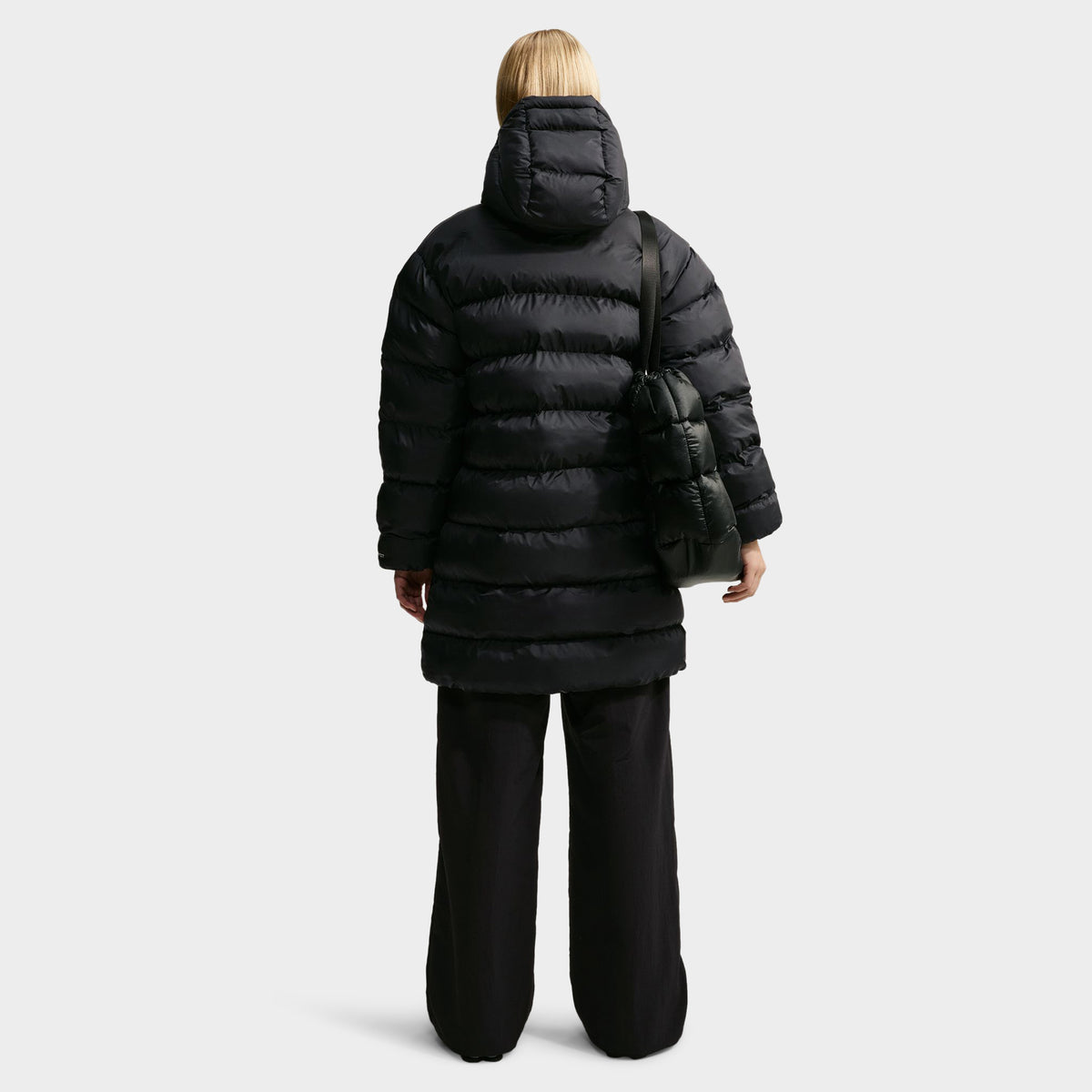 Nike Women's Therma-FIT SYN Classic Parka Black / Sail