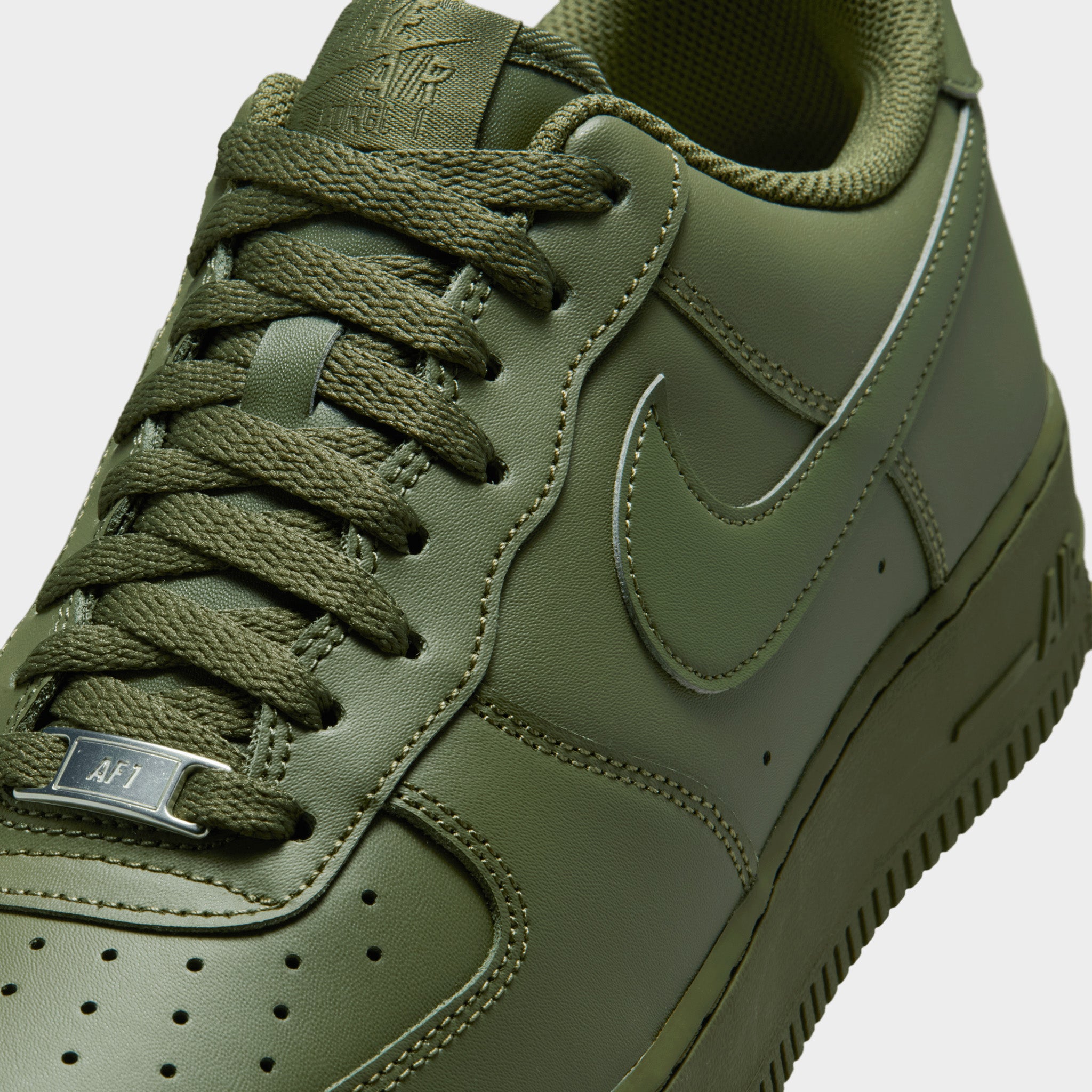 nike airforce olive