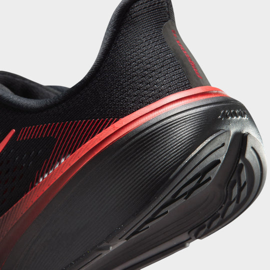 Nike Pegasus 42 Junior Noir / Cramoisi Vif - Rouge Université