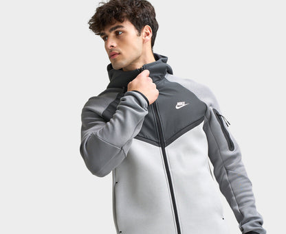 Nike Mix Tech Fleece Chandail à capuche Gris fumé / Anthracite / Rose